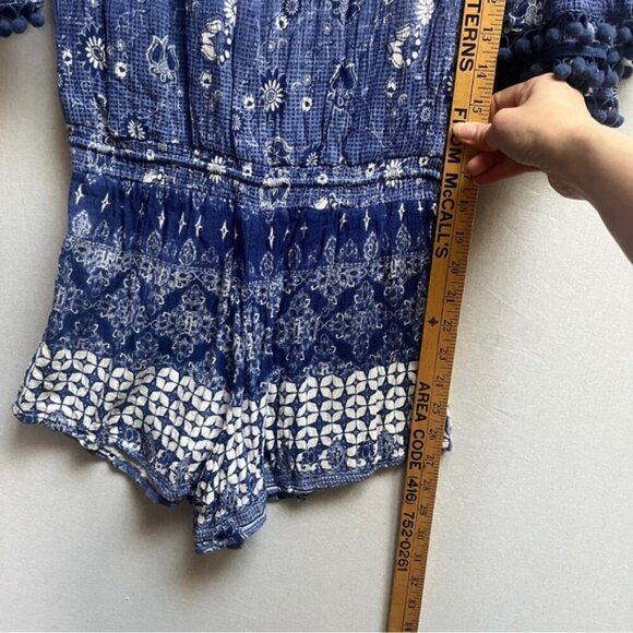 Raga Anthropologie Luana Off-The-Shoulder Romper Pom Pom sleeve Sz XS - Picture 8 of 10